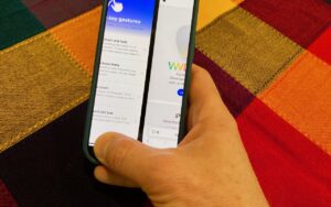 Switch Between Apps Fluidly on Face ID iPhones